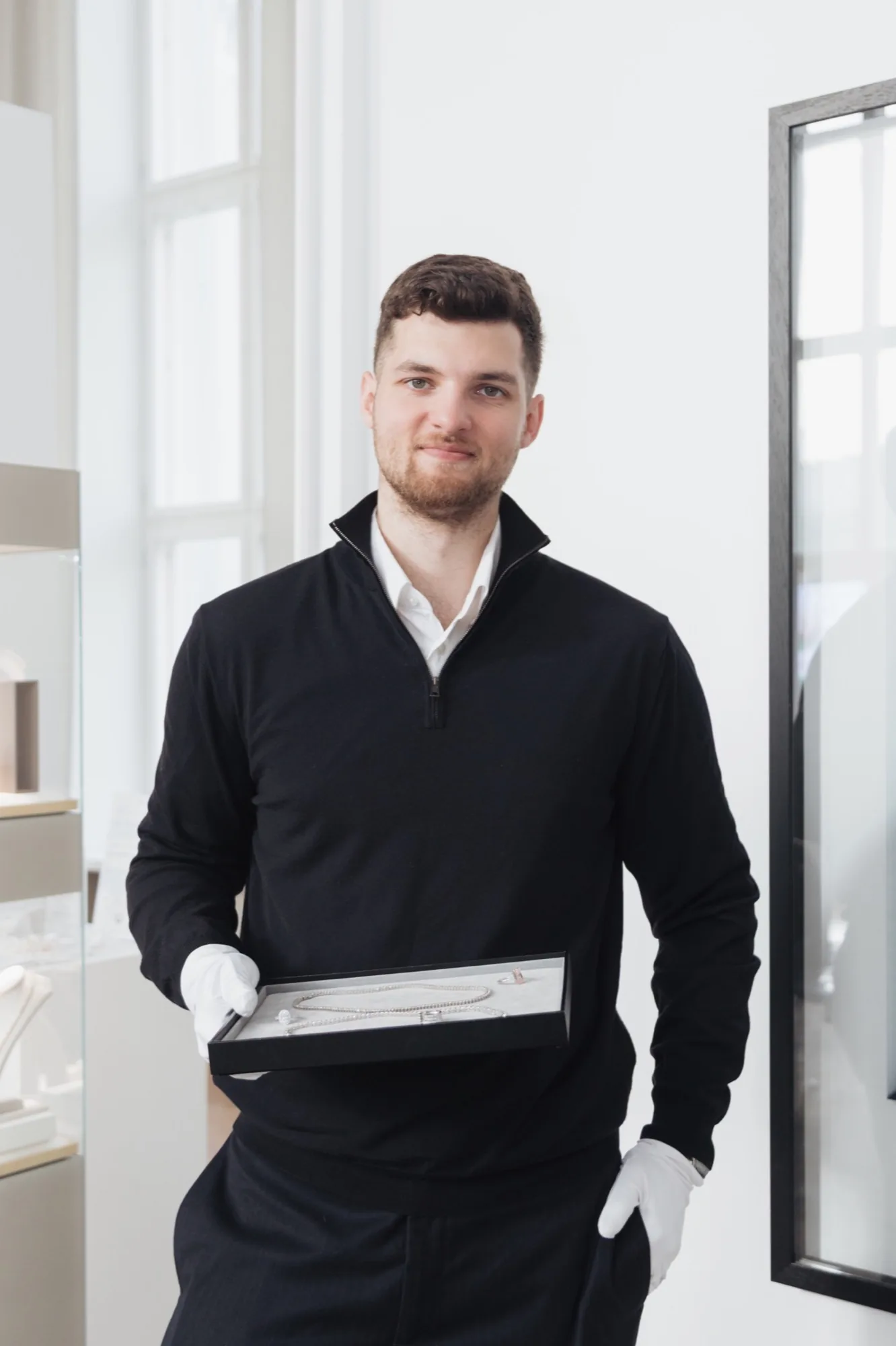 Martin, Bean Ri jeweller